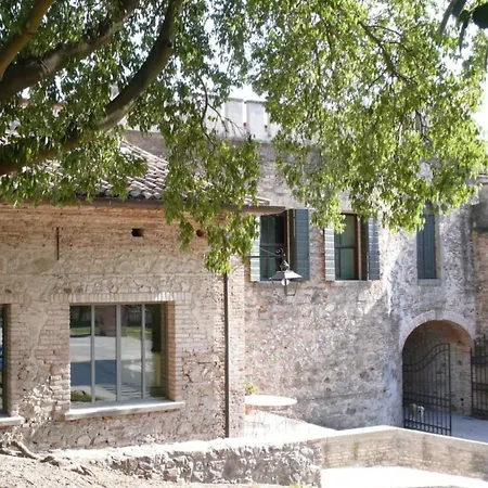Castello Di Lispida Country house *