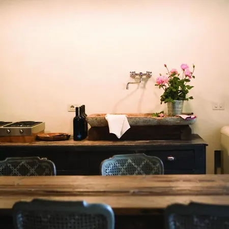 乡村民宿 卡斯特罗迪丽斯达酒店 *