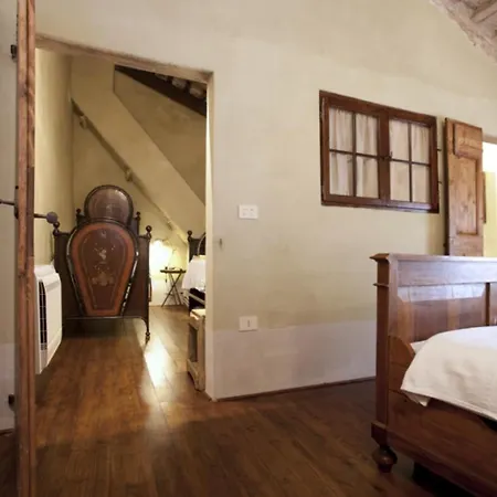 Castello Di Lispida Kır Evi